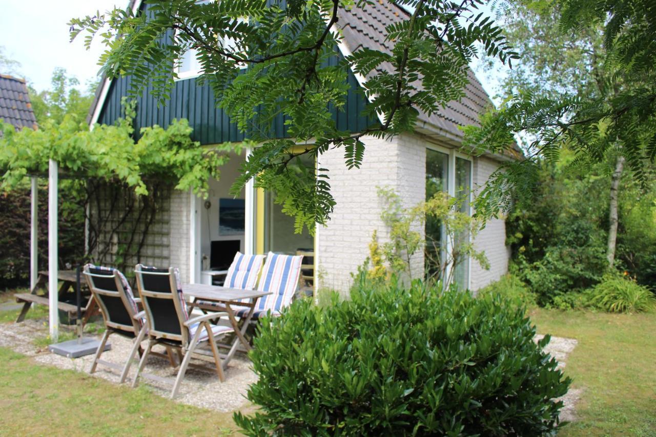 Bungalows - Bungalowpark Mooyeveld - Uniek Gelegen In De Duinen! Egmond-Binnen Cameră foto