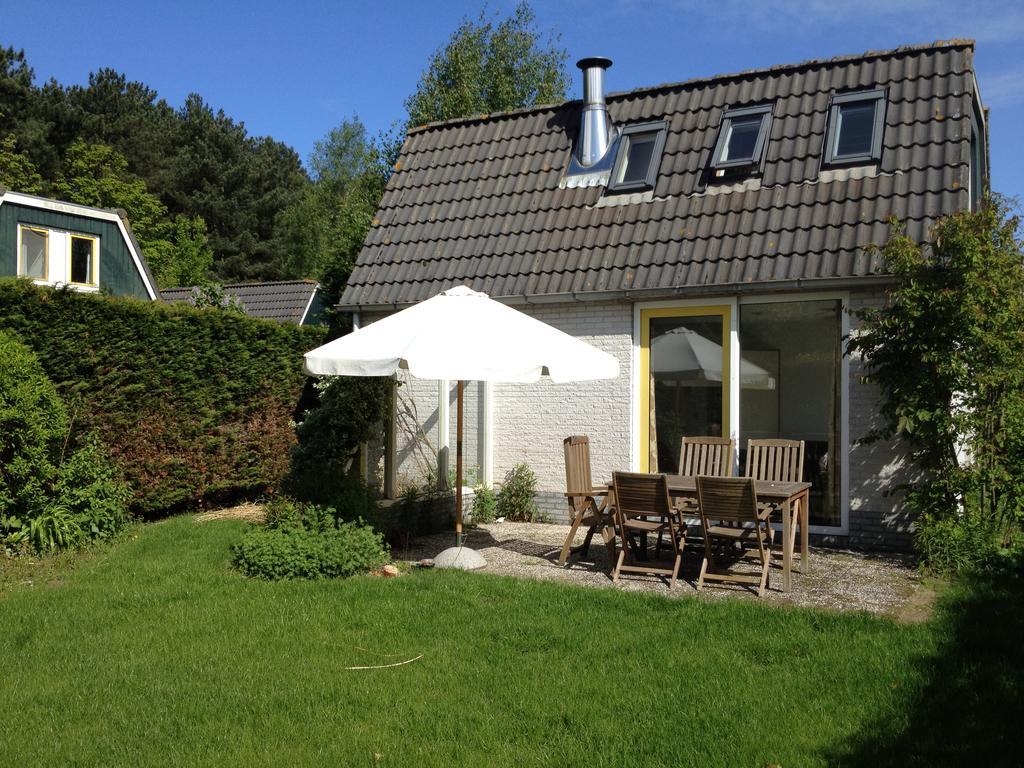 Bungalows - Bungalowpark Mooyeveld - Uniek Gelegen In De Duinen! Egmond-Binnen Cameră foto