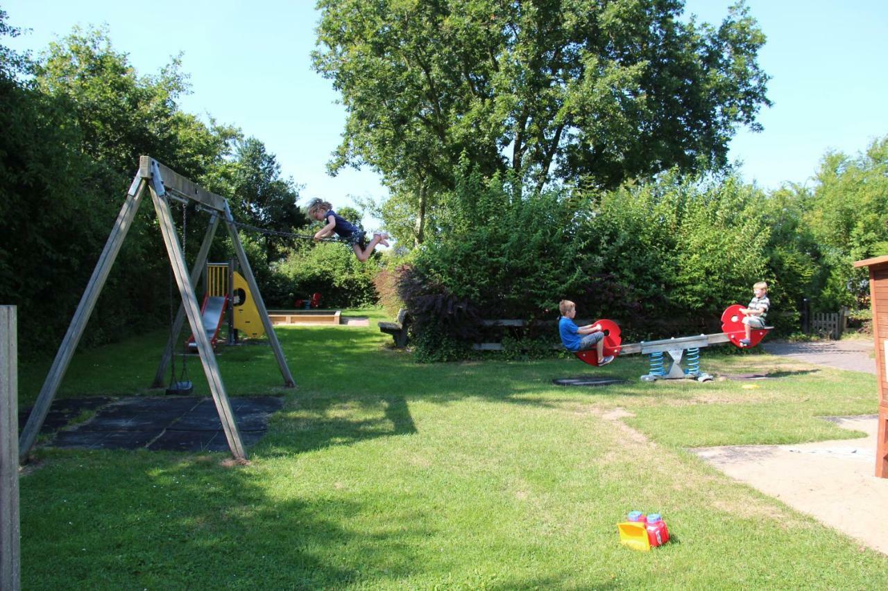 Bungalows - Bungalowpark Mooyeveld - Uniek Gelegen In De Duinen! Egmond-Binnen Exterior foto
